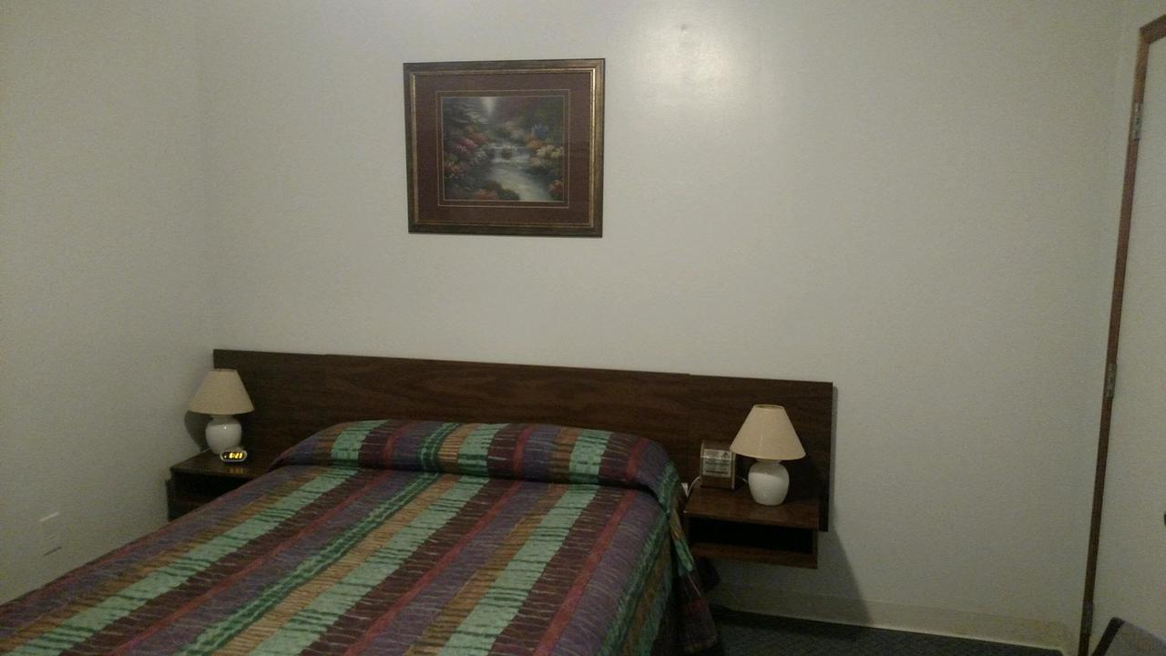 Out West Motel Milton-Freewater Dış mekan fotoğraf